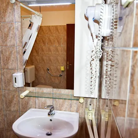 Zagora Gasthuis 3*