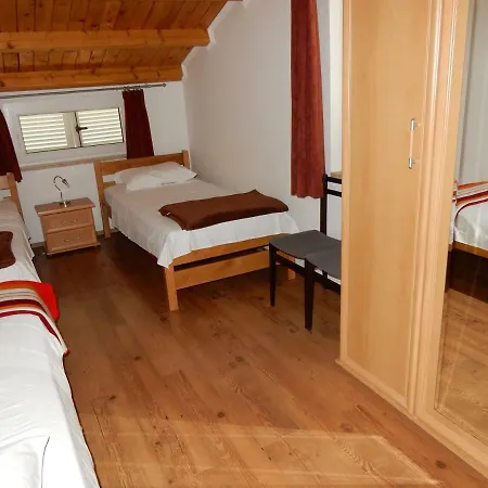 Zagora Gostinjska kuća Pula